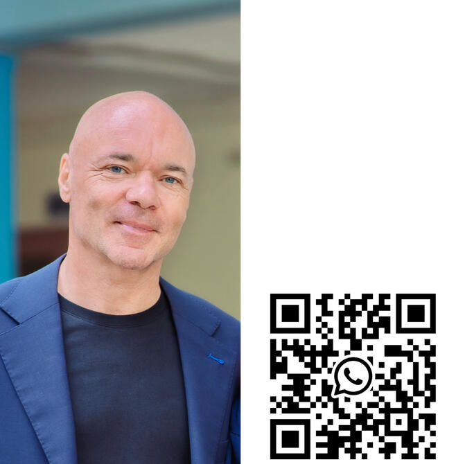 Michael Heckers Senior Brand Consultant, Creative Director Michael Heckers Senior Brand Consultant, Creative Director